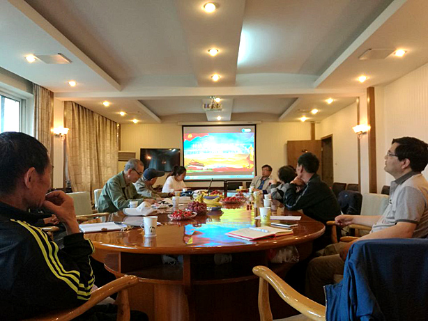省林科院组织召开退休干部 “畅谈展望”座谈会.jpg